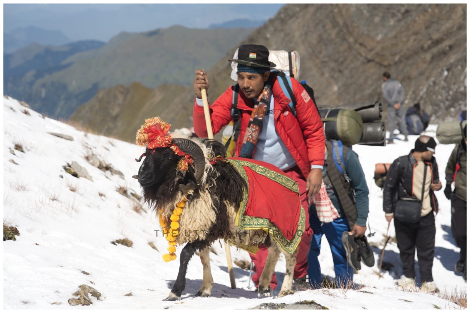 होमकुंड में नंदा बड़ी जात की मुख्य पूजा संपन्न, चौसिंगया खाड़ुओं की कैलाश विदाई
